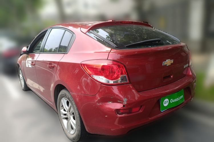 Used Chevrolet Cruze 2013 Hatchback 1.6L Manual Luxury Model Rear Left 45 Deg