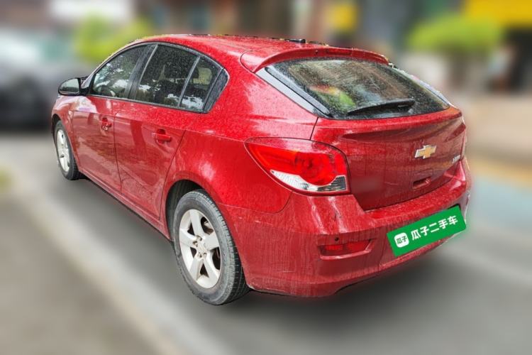 Used Chevrolet Cruze 2013 Hatchback 1.6L Manual Luxury Model Rear Left 45 Deg