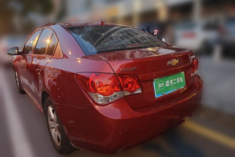 Used Chevrolet Cruze 2013 1.8L SE AT Rear Left 45 Deg