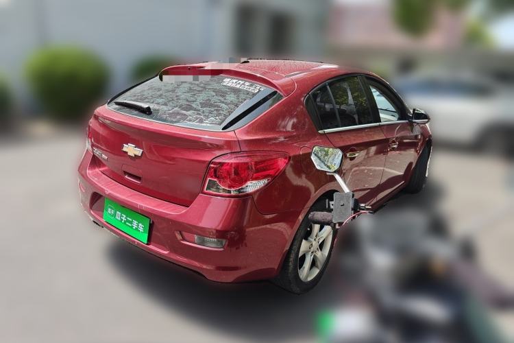 Used Chevrolet Cruze 2013 Hatchback 1.6T Automatic Flagship Model Rear Right 45 Deg