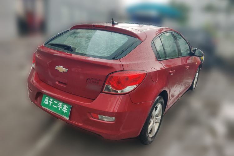 Used Chevrolet Cruze 2013 Hatchback 1.6L Manual Luxury Model Rear Right 45 Deg