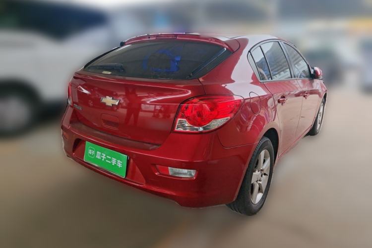 Used Chevrolet Cruze 2013 Hatchback 1.6L Manual Luxury Model Rear Right 45 Deg