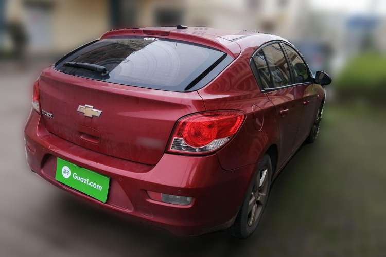 Used Chevrolet Cruze 2013 Hatchback 1.6L Automatic Luxury Model Rear Right 45 Deg