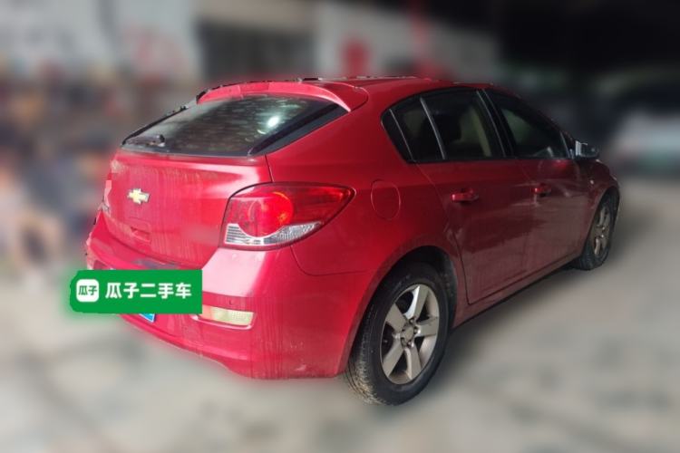 Used Chevrolet Cruze 2013 Hatchback 1.6L Manual Luxury Model Rear Right 45 Deg