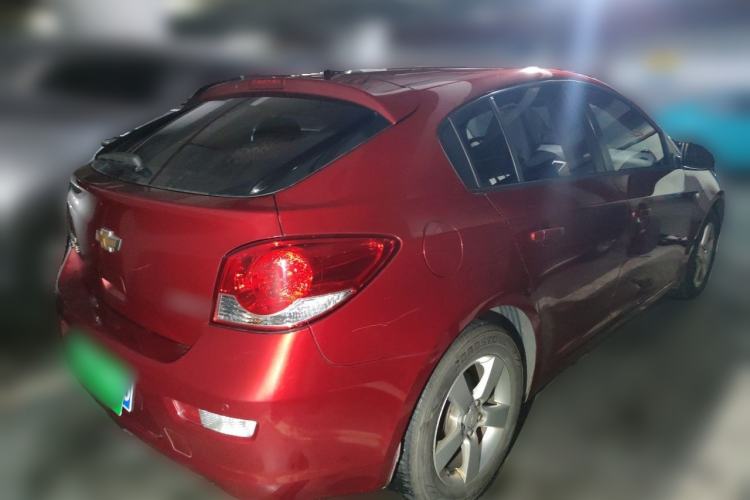 Used Chevrolet Cruze 2013 Hatchback 1.6L Manual Luxury Model Rear Right 45 Deg