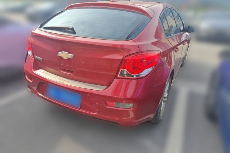 Used Chevrolet Cruze 2013 Hatchback 1.6L Automatic Luxury Model Rear Right 45 Deg