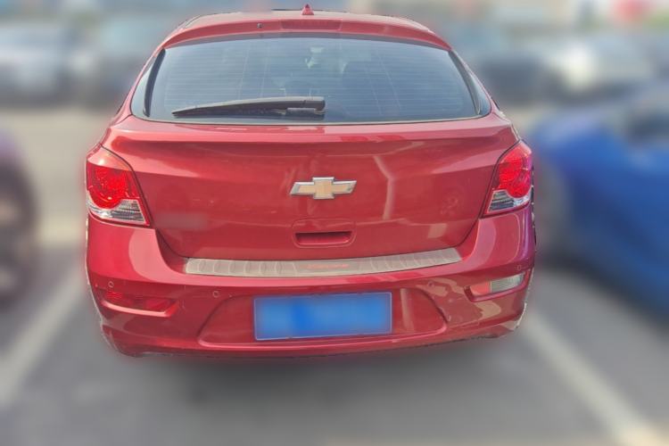 Used Chevrolet Cruze 2013 Hatchback 1.6L Automatic Luxury Model Rear