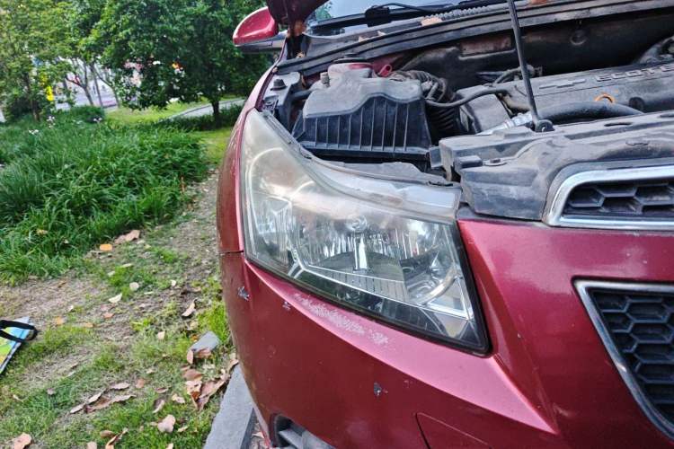 Used Chevrolet Cruze 2013 1.6L SE MT Right Front Headlight
