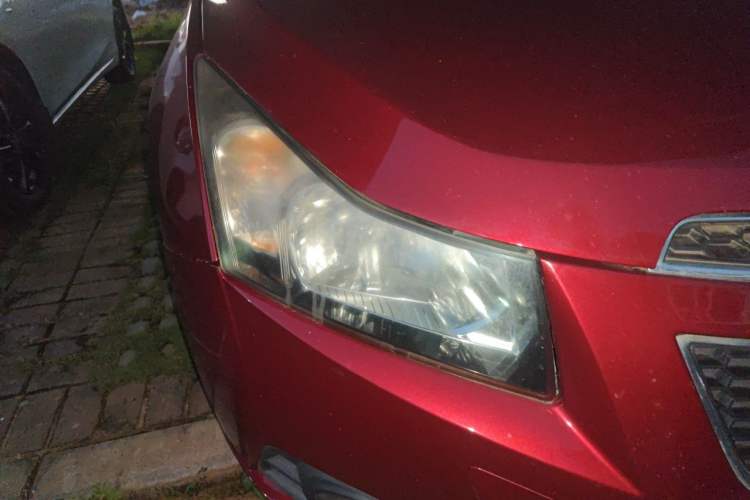 Used Chevrolet Cruze 2013 1.8L SE AT Right Front Headlight