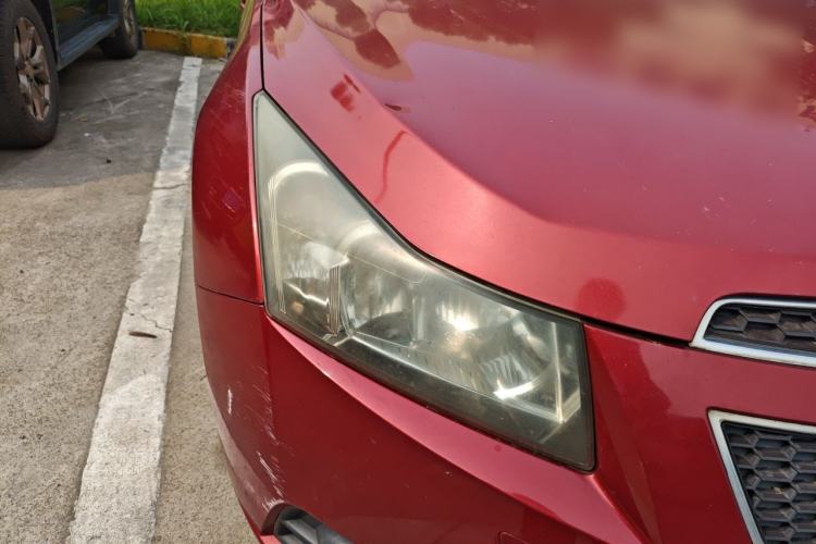 Used Chevrolet Cruze 2013 1.6L SE AT Right Front Headlight