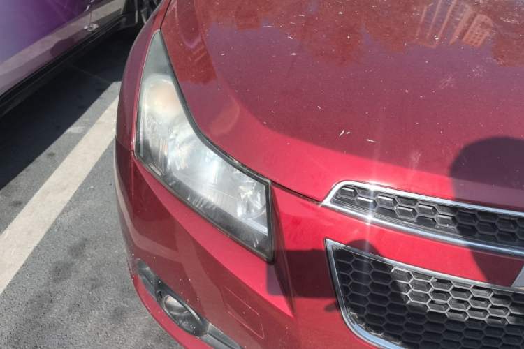 Used Chevrolet Cruze 2013 1.6L SL MT Right Front Headlight
