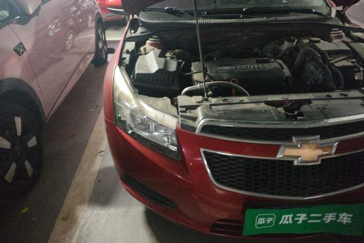 Used Chevrolet Cruze 2013 1.6L SL MT Right Front Headlight