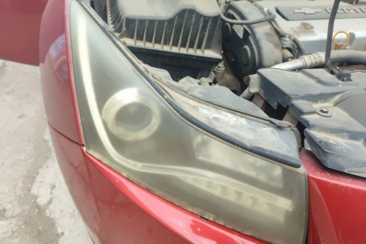 Used Chevrolet Cruze 2013 1.6L SL MT Right Front Headlight