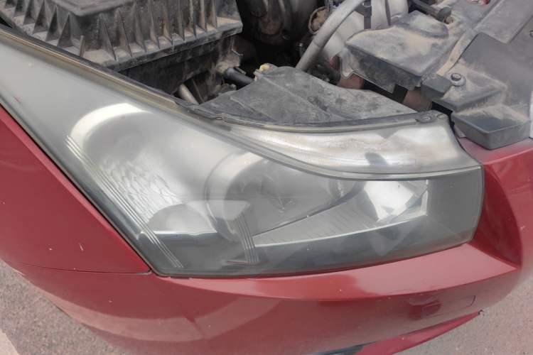 Used Chevrolet Cruze 2013 Hatchback 1.6L Automatic Luxury Model Right Front Headlight