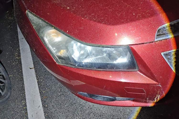 Used Chevrolet Cruze 2013 1.6L SE AT Right Front Headlight