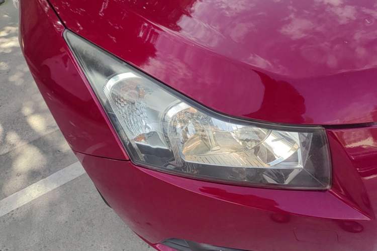 Used Chevrolet Cruze 2013 1.8L SE AT Right Front Headlight