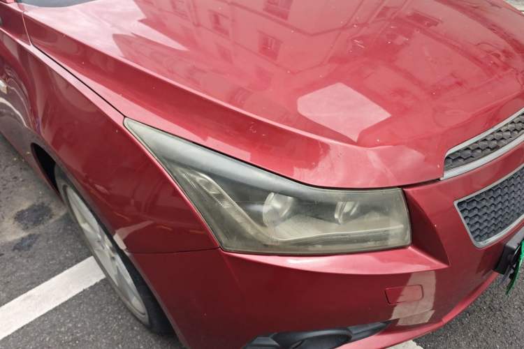 Used Chevrolet Cruze 2013 Hatchback 1.6T Automatic Flagship Model Right Front Headlight