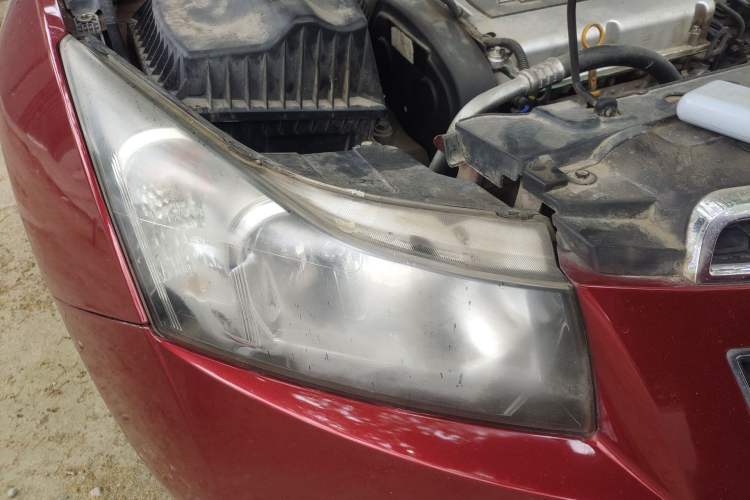 Used Chevrolet Cruze 2013 1.6L SE MT Right Front Headlight