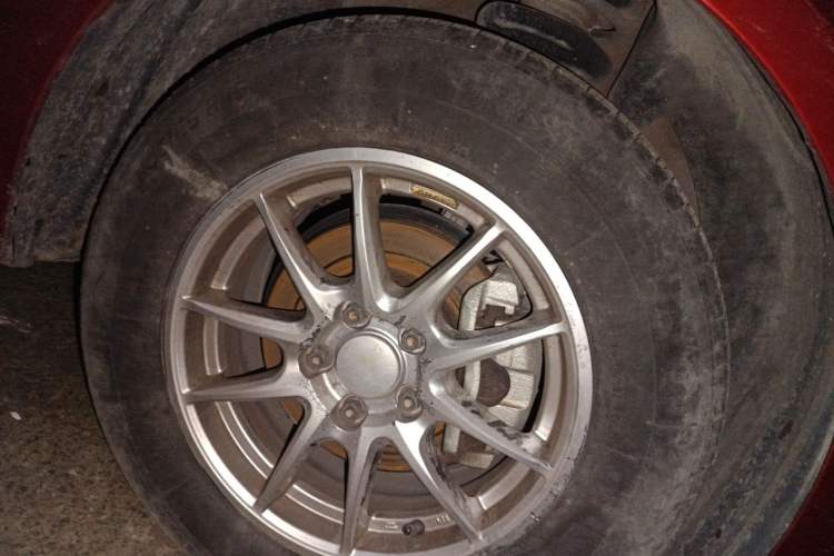 Used Chevrolet Cruze 2013 1.6L SL Grand Edition Automatic Right Front Wheel Hub
