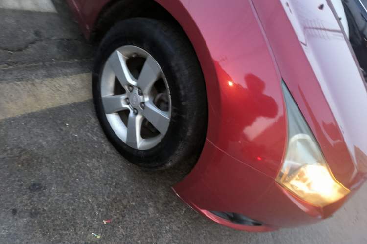 Used Chevrolet Cruze 2013 1.8L SE AT Right Front Wheel Hub