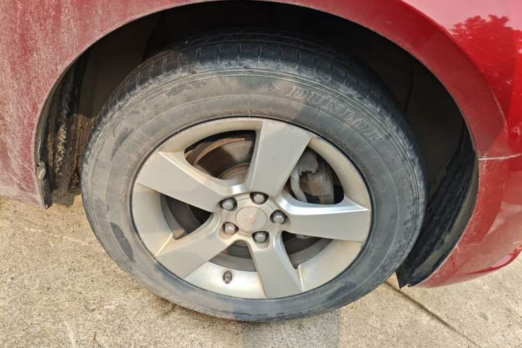 Used Chevrolet Cruze 2013 1.6L SE AT Right Front Wheel Hub
