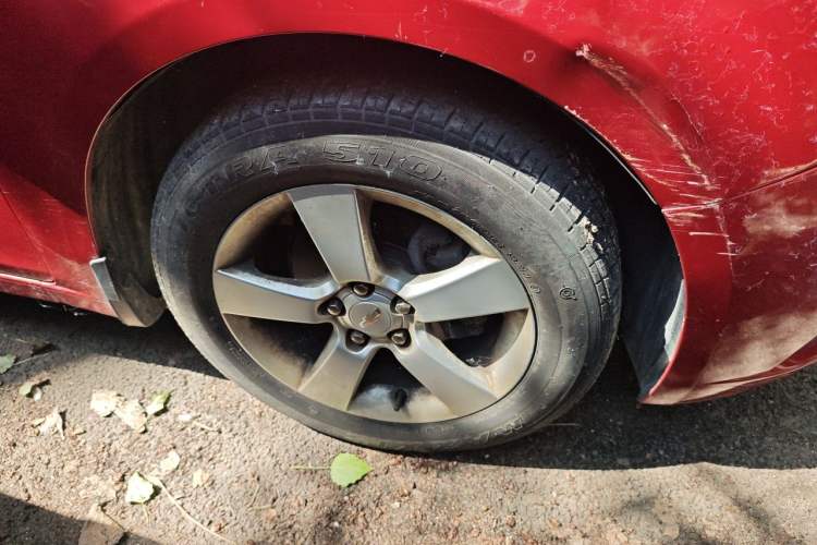 Used Chevrolet Cruze 2013 1.6L SE MT Right Front Wheel Hub
