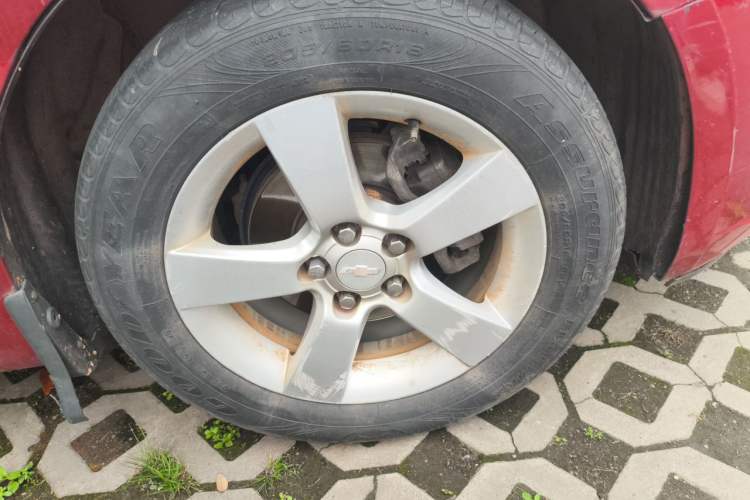 Used Chevrolet Cruze 2013 1.6L SE AT Right Front Wheel Hub