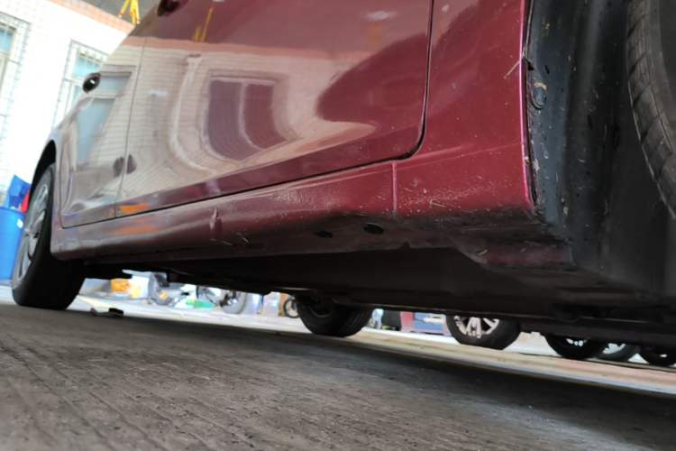 Used Chevrolet Cruze 2013 1.6L SL Grand Edition Automatic Right Side Sill