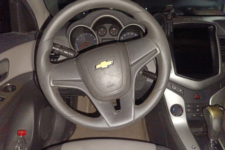 Used Chevrolet Cruze 2013 1.6L SL Grand Edition Automatic Steering Wheel