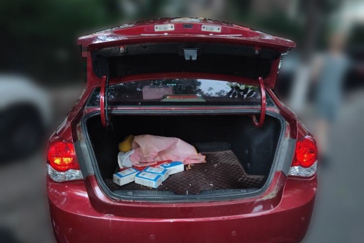 Used Chevrolet Cruze 2013 1.6L SL MT Trunk