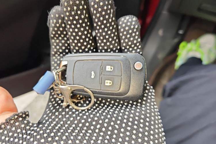 Used Chevrolet Cruze 2013 1.8L SE AT Vehicle Key
