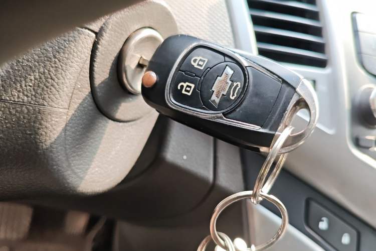 Used Chevrolet Cruze 2013 1.6L SE AT Vehicle Key