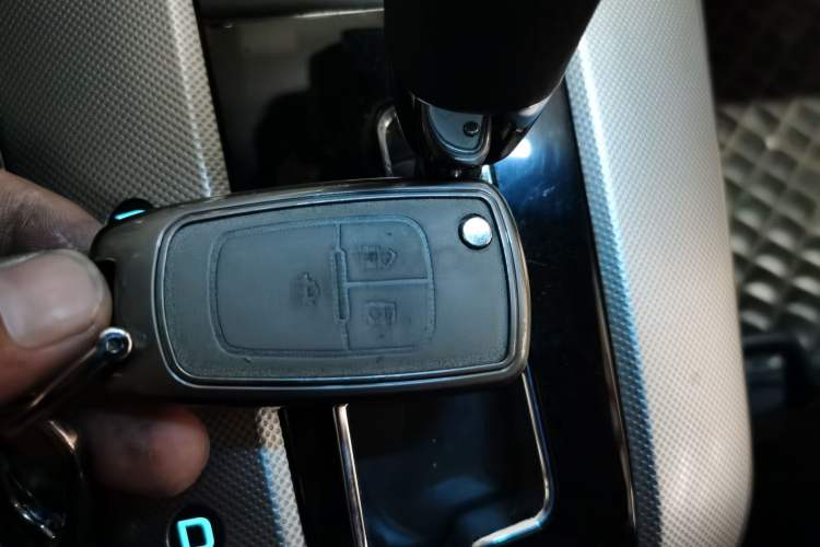 Used Chevrolet Cruze 2013 1.8L SX AT Vehicle Key