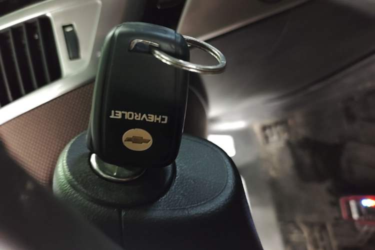 Used Chevrolet Cruze 2013 Hatchback 1.6L Automatic Luxury Model Vehicle Key