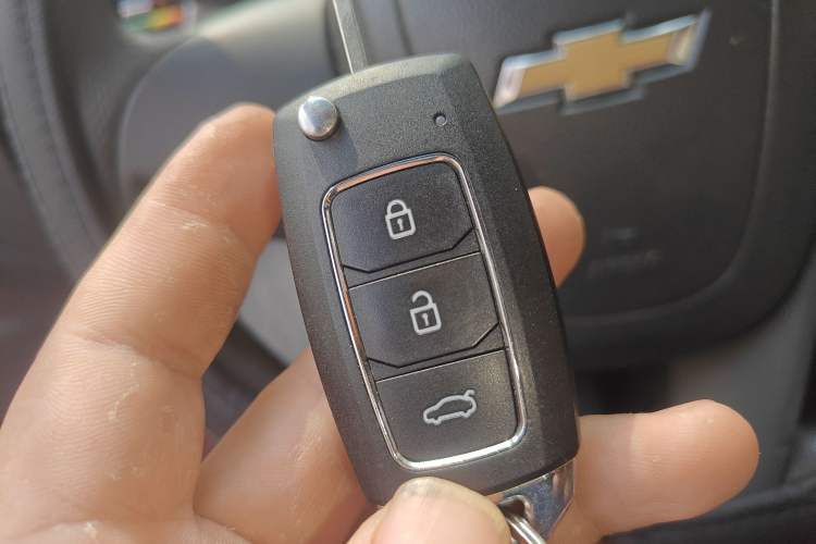 Used Chevrolet Cruze 2013 1.6L SL Grand Edition Automatic Vehicle Key