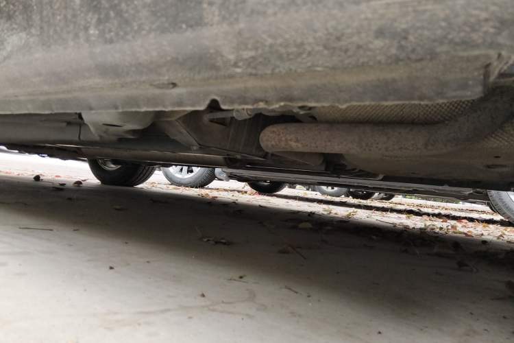 Used Chevrolet Cruze 2013 1.6L SL MT Chassis Rear Left