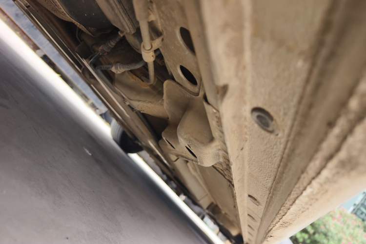 Used Chevrolet Cruze 2013 1.6L SL Sunroof Edition MT Chassis Rear Right