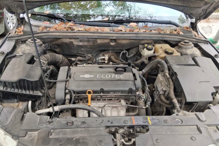 Used Chevrolet Cruze 2013 1.6L SL MT Engine Bay