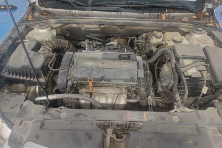 Used Chevrolet Cruze 2013 1.8L SE AT Engine Bay
