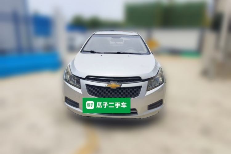 Used Chevrolet Cruze 2013 1.6L SL Sunroof Edition MT Front