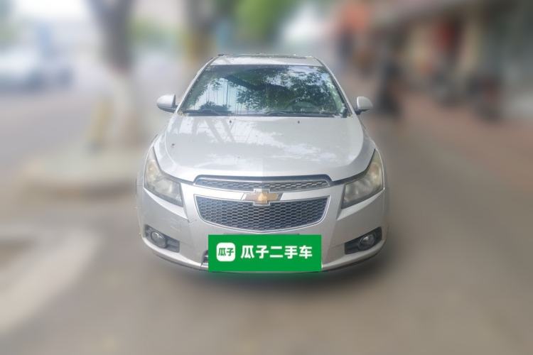Used Chevrolet Cruze 2013 1.8L SE AT Front