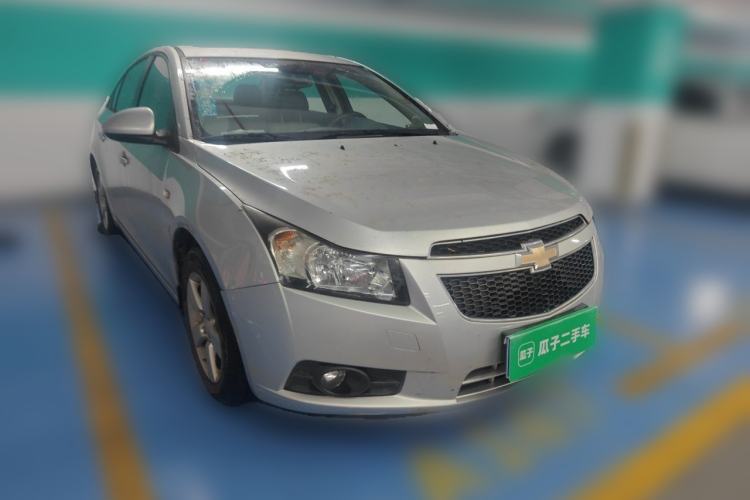 Used Chevrolet Cruze 2013 1.8L SE AT Front Right 45 Deg