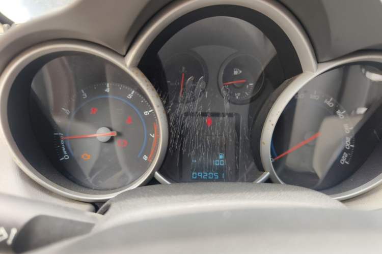 Used Chevrolet Cruze 2013 1.6L SL Sunroof Edition MT Instrument Cluster