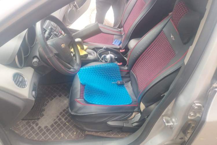 Used Chevrolet Cruze 2013 1.8L SE AT Left Front Seat