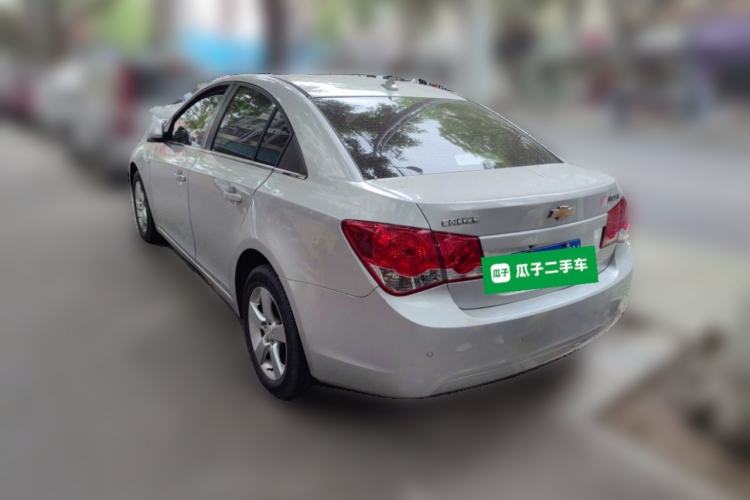 Used Chevrolet Cruze 2013 1.8L SE AT Rear Left 45 Deg