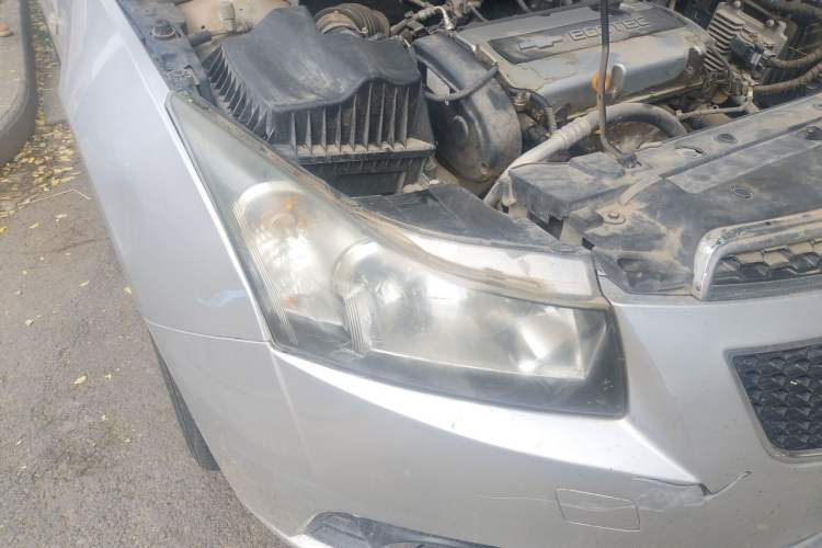Used Chevrolet Cruze 2013 1.8L SE AT Right Front Headlight