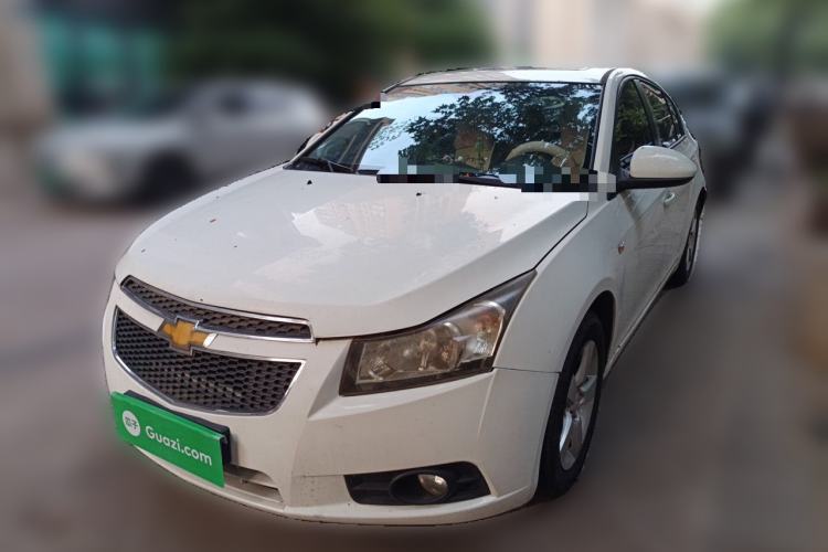 Used Chevrolet Cruze 2013 Hatchback 1.6L Automatic Luxury Model Guazi used car, China used car export, Used car for sale, Used cars, Cheapest cars for sale