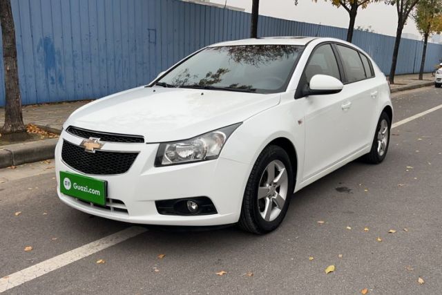 Used Chevrolet Cruze 2013 Hatchback 1.6L Manual Luxury Model