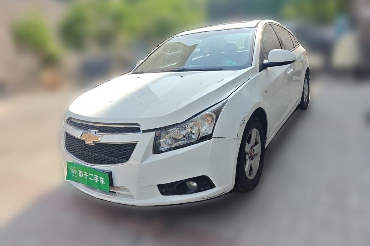 Used Chevrolet Cruze 2013 1.6L SL Sunroof Edition MT Guazi used car, China used car export, Used car for sale, Used Chevrolet cars, Cheapest cars for sale