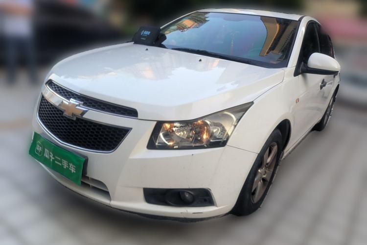 Używany Chevrolet Cruze 2013 Hatchback 1.6L Manual Luxury Model Guazi used car, China used car export, Used car for sale, Used cars, Cheapest cars for sale